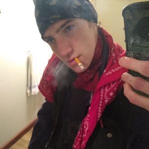 Meet your Posher, Zacheriah